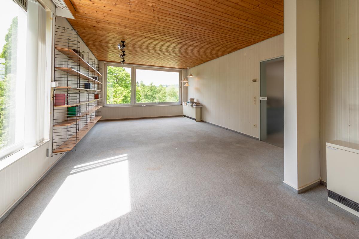 Wohnzimmer im ursprünglichen Zustand vor dem Home Staging